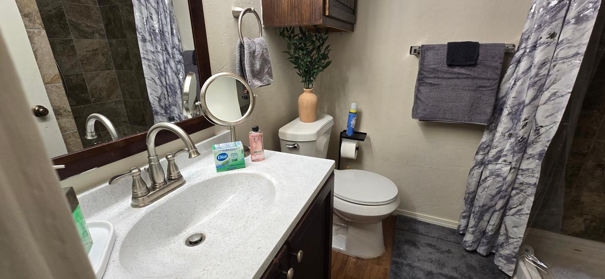 Cozy Updated Cove Of Heaven, 5Mins To Lake Hefner! Oklahoma City Eksteriør billede